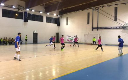 Calcio a 5 Serie D: Atletico No Borders-Cus Camerino 4-7